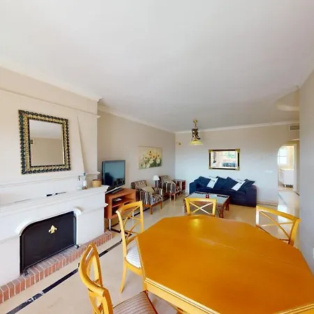 Andalucia Alta - Beautiful Nueva Andaluc Apartment Marbella
